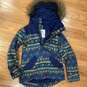 Kids 7/8 Burton snowboard ski jacket size small. Brand new never worn.